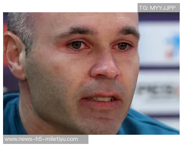 维蒂尼亚分享与伊涅斯塔合影感慨与足球巨星同框的幸运时刻