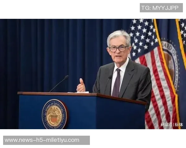 鲍威尔表现出色20投10中砍下25分助球队取得胜利正负值高达六